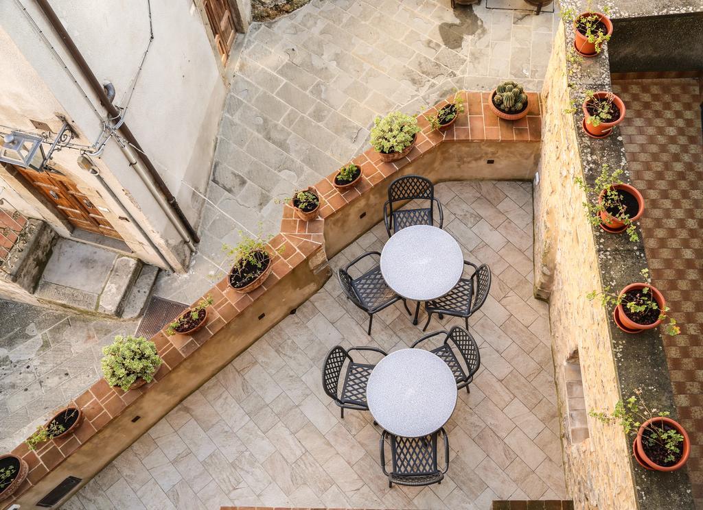 Bed and Breakfast Antico Borgo Seggiano Екстер'єр фото